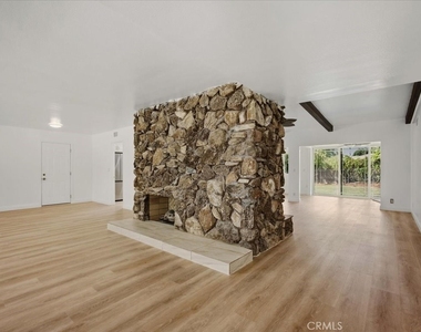 2285 N Indian Hill - Photo Thumbnail 7