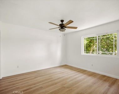 2285 N Indian Hill - Photo Thumbnail 36