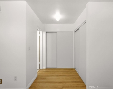 2285 N Indian Hill - Photo Thumbnail 31