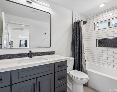 4461 Farquhar Avenue - Photo Thumbnail 17