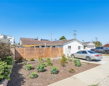 4461 Farquhar Avenue - Photo Thumbnail 1