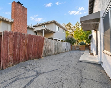 3121 Alhambra Ave - Photo Thumbnail 24
