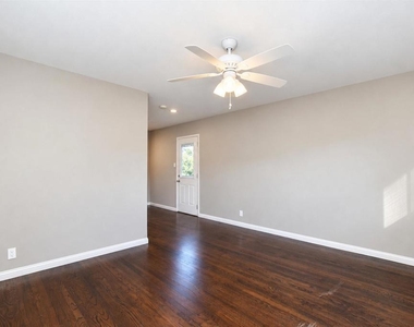 3121 Alhambra Ave - Photo Thumbnail 13