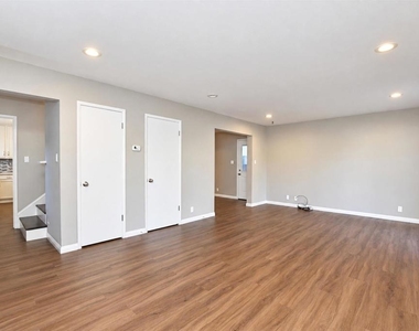 3121 Alhambra Ave - Photo Thumbnail 11