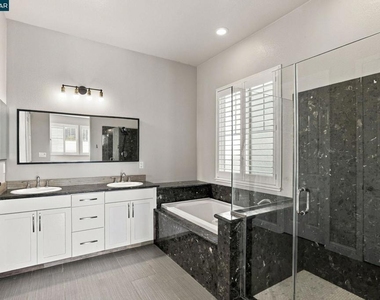 63 Hazel Tree Rdg - Photo Thumbnail 21