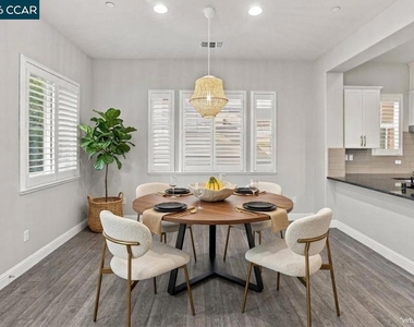 63 Hazel Tree Rdg - Photo Thumbnail 8