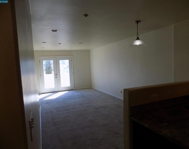 5114 Wall Ave - Photo Thumbnail 5