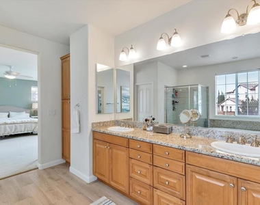 1489 Menton St - Photo Thumbnail 55