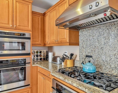 1489 Menton St - Photo Thumbnail 19