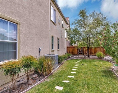 1489 Menton St - Photo Thumbnail 66