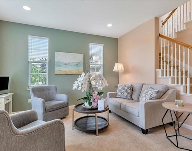 1489 Menton St - Photo Thumbnail 14
