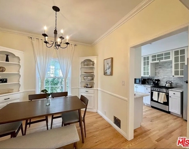423 W Ocean Avenue - Photo Thumbnail 12