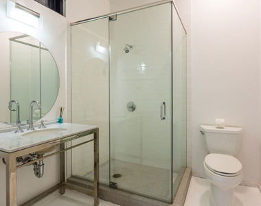 815 Hampton Drive - Photo Thumbnail 14