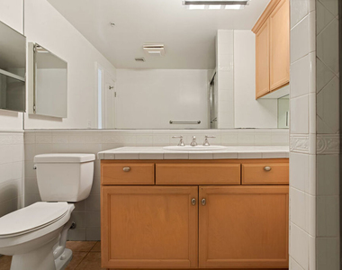 3328 Oakhurst Avenue - Photo Thumbnail 14