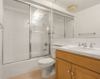 3328 Oakhurst Avenue - Photo Thumbnail 12