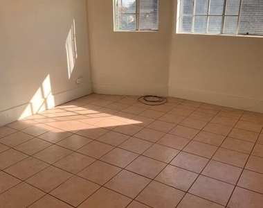 158 W Avenue 26 - Photo Thumbnail 3
