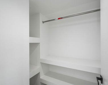 839 N Mccadden Pl - Photo Thumbnail 12