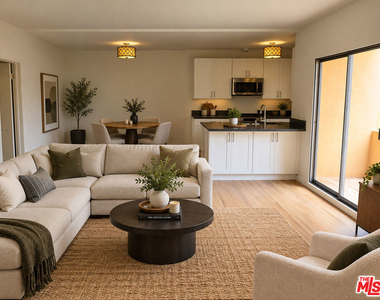 1022 N Croft Avenue - Photo Thumbnail 2