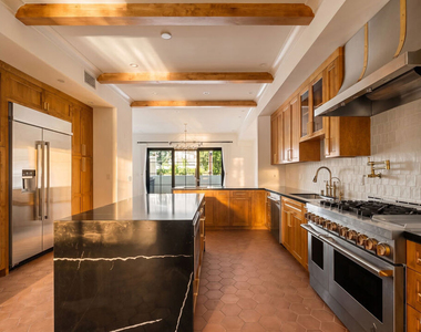 9061 Nemo Street - Photo Thumbnail 5