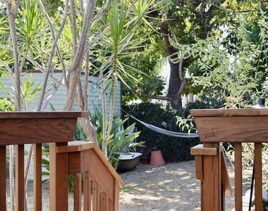 7620 Fountain - Photo Thumbnail 26