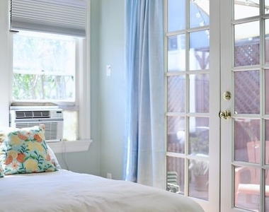 7620 Fountain - Photo Thumbnail 21