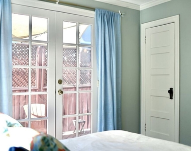 7620 Fountain - Photo Thumbnail 22