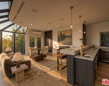 11955 Pinnacle Place - Photo Thumbnail 11