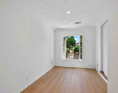 900 S Wooster Street - Photo Thumbnail 34