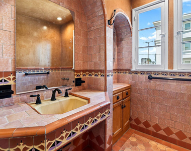 900 S Wooster Street - Photo Thumbnail 30