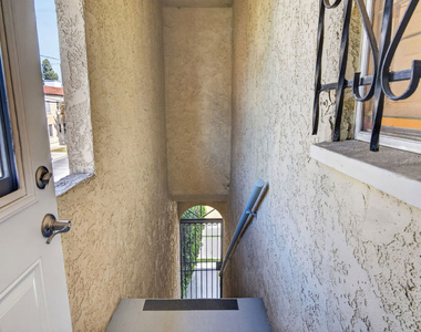 900 S Wooster Street - Photo Thumbnail 40