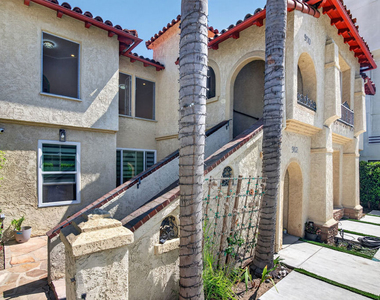 900 S Wooster Street - Photo Thumbnail 43
