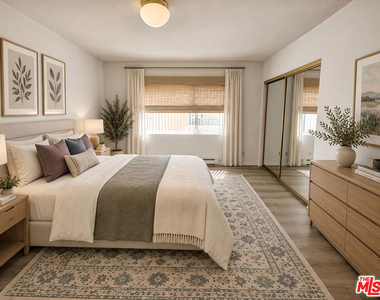 1541 N Laurel Avenue - Photo Thumbnail 6