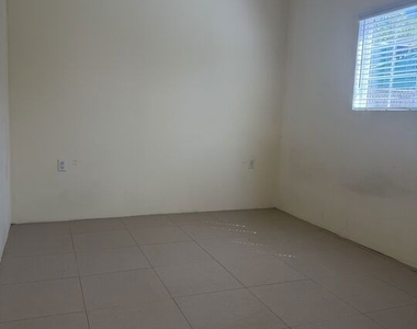 14213 Califa Street - Photo Thumbnail 14