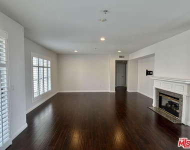 1222 S Westgate Avenue - Photo Thumbnail 1