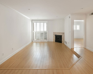1000 S Westgate Avenue - Photo Thumbnail 5