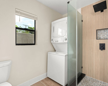 3006 Acresite Street - Photo Thumbnail 10