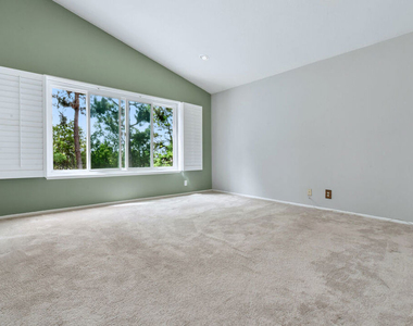2649 Rikkard Drive - Photo Thumbnail 17