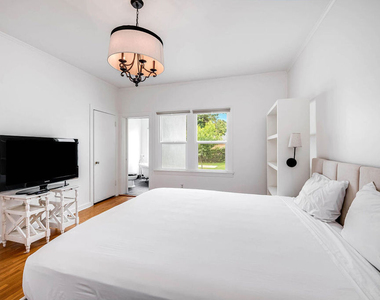 745 N Brighton Street - Photo Thumbnail 21