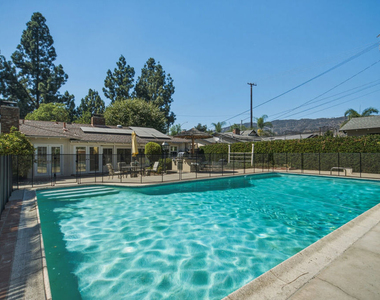 110 S Elwood Avenue - Photo Thumbnail 35