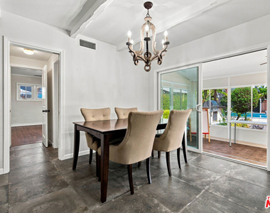 110 S Elwood Avenue - Photo Thumbnail 13