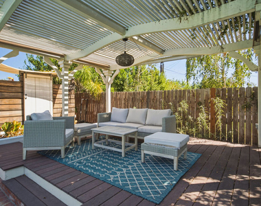 110 S Elwood Avenue - Photo Thumbnail 38