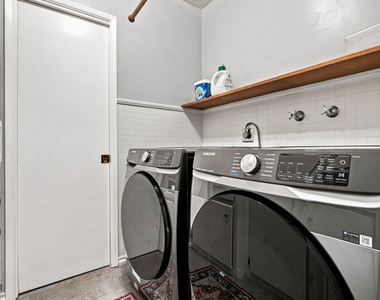 110 S Elwood Avenue - Photo Thumbnail 26