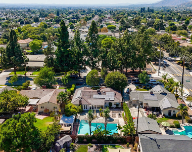 110 S Elwood Avenue - Photo Thumbnail 44