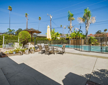 110 S Elwood Avenue - Photo Thumbnail 30