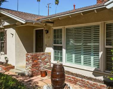 110 S Elwood Avenue - Photo Thumbnail 4