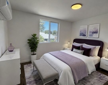 3212 1/2 Glenhurst Avenue - Photo Thumbnail 21