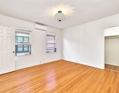 918 S Stanley Avenue - Photo Thumbnail 17