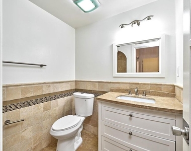 918 S Stanley Avenue - Photo Thumbnail 14