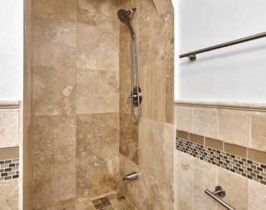 918 S Stanley Avenue - Photo Thumbnail 15