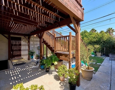 918 S Stanley Avenue - Photo Thumbnail 19